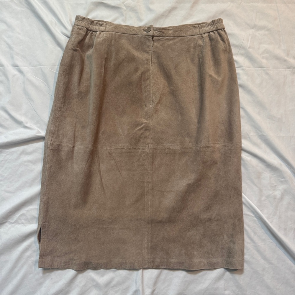 Vintage 90s Tan Genuine Suede Jacket Skirt Set w Floral Embroidery Boho Indie - Picture 9 of 15